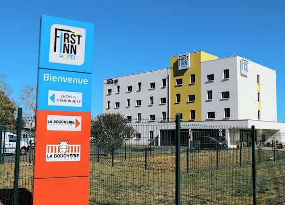 First Inn Hotel Blois 1
