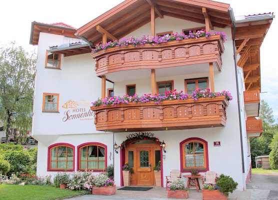 Hotel Sonnenhof - bed & breakfast & appartements 1
