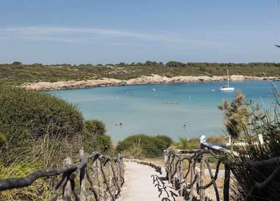 Beach Club Menorca 1
