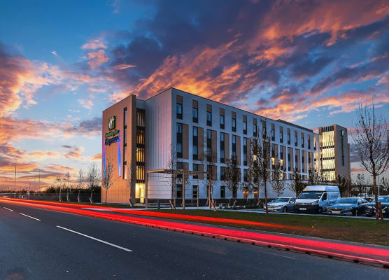 Holiday Inn Express BICESTER by IHG 1