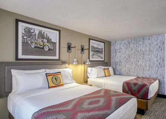 Yellowstone Park Hotel 1