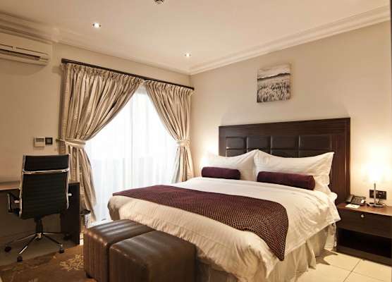 L'eola Suites 1