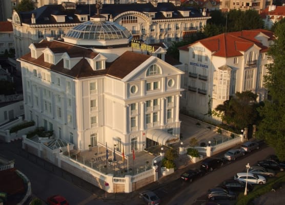 Hotel Hoyuela 1