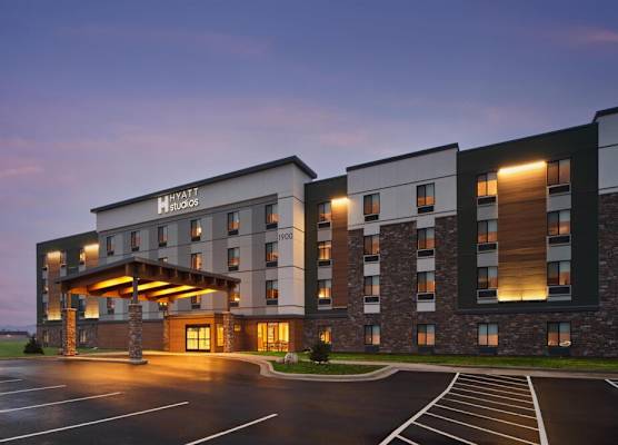 Hyatt Studios Kalispell 1