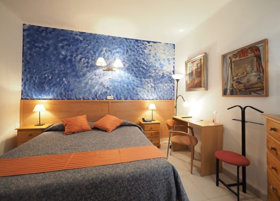 Hotel Montserrat 1