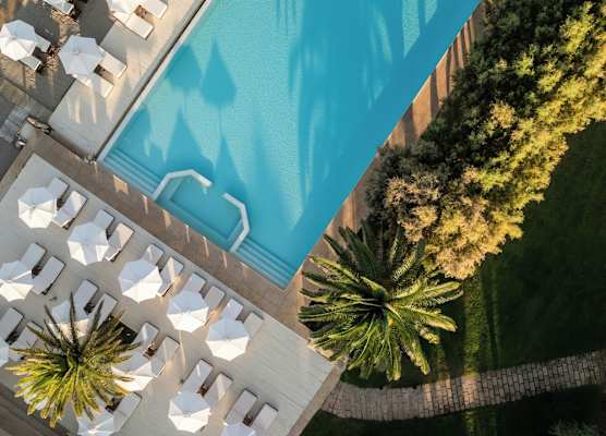 Plaza Resort Hotel 1