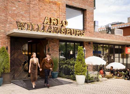 Arlo Williamsburg 1