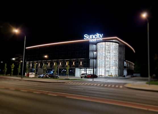 Suncity Hotel & SPA 1