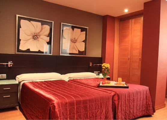Hotel Villa de Barajas 1