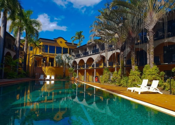 Palm Royale Cairns 1