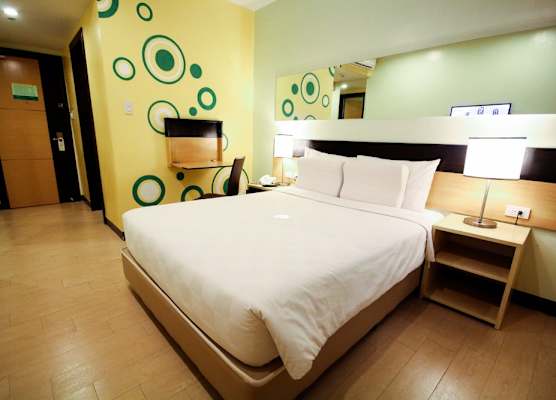 Go Hotels Iloilo 1