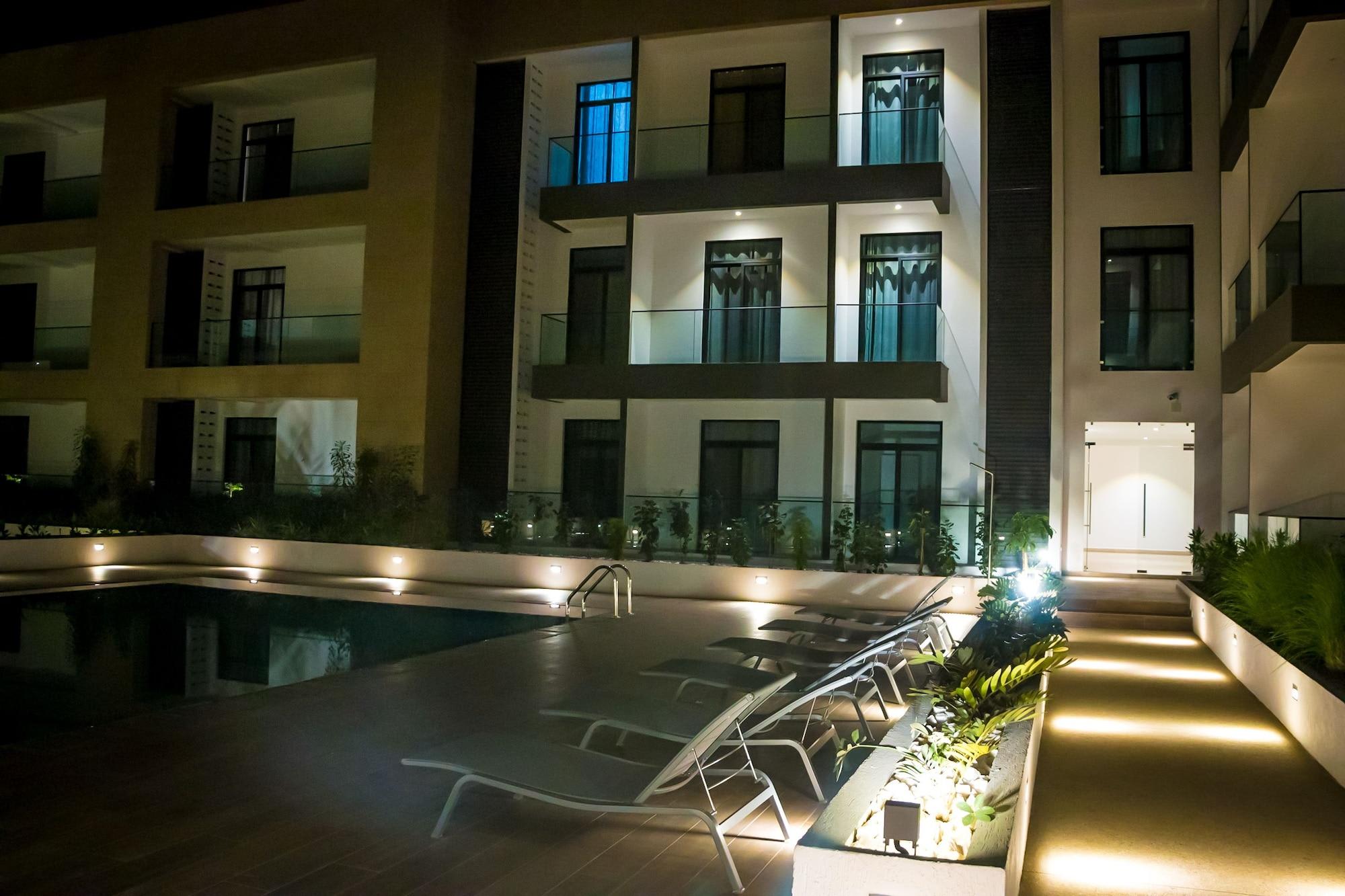 Embassy Gardens Premier Suites 3