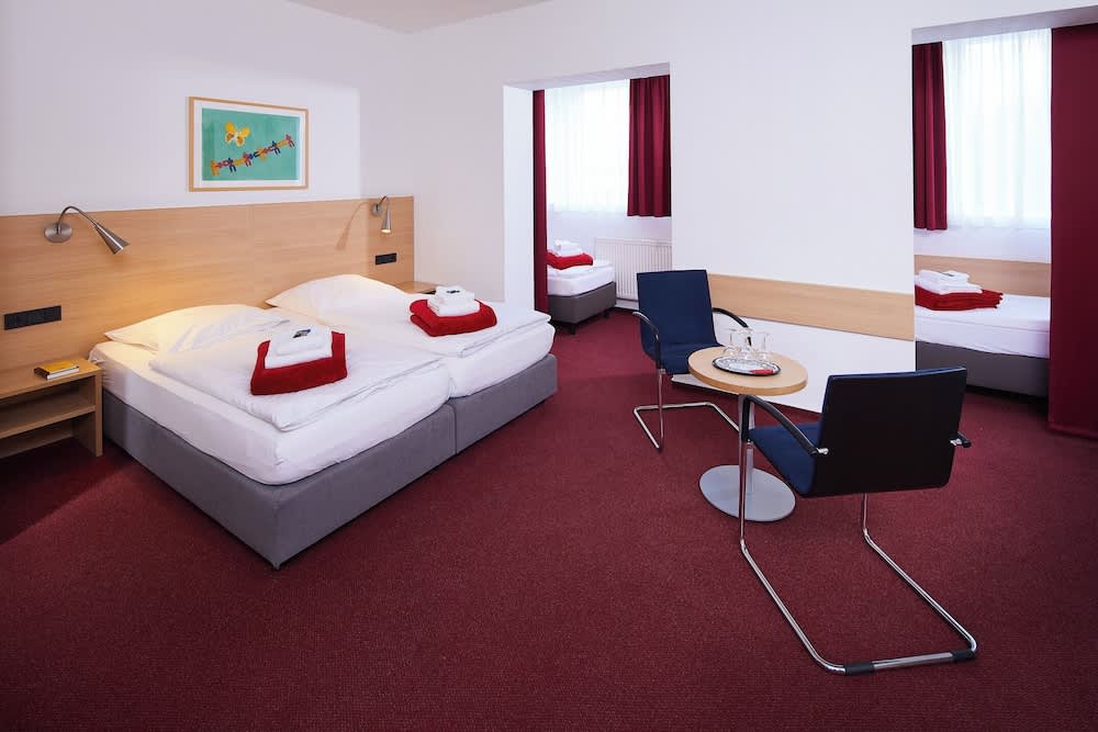 Hotel Haus vom Guten Hirten 5