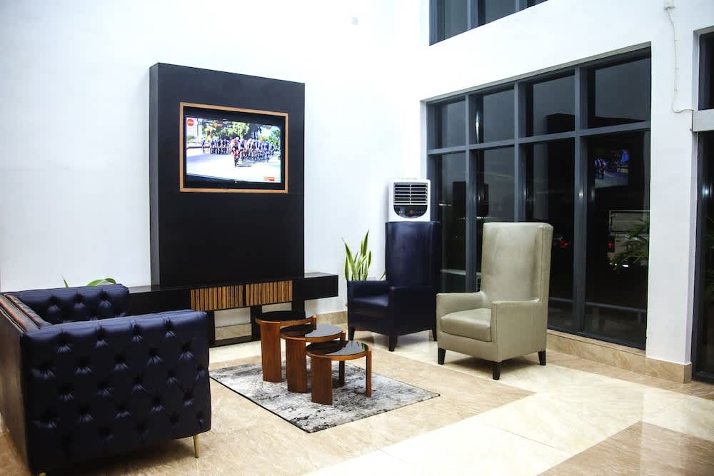 Hotel Capitol 3