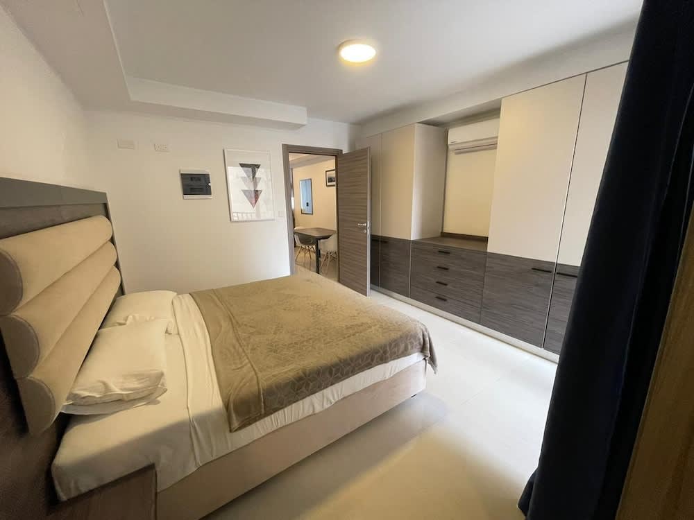 Valletta view Apartments by ST Hotels 4