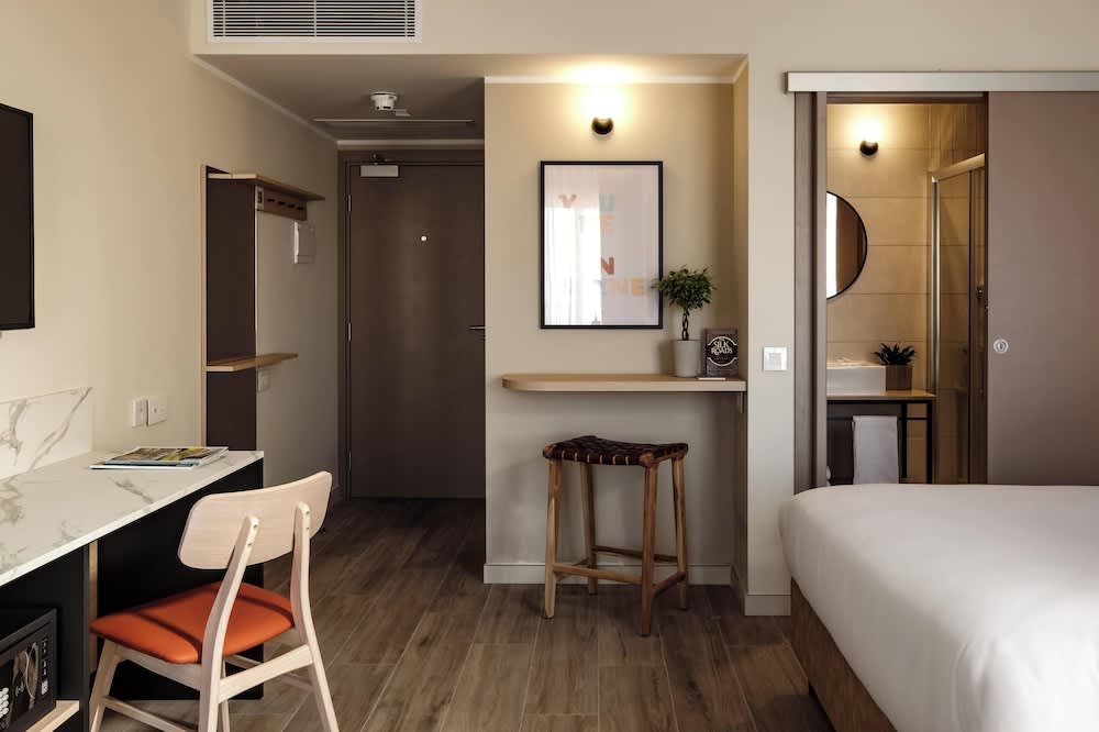 Strand Suites by NEU Collective 3