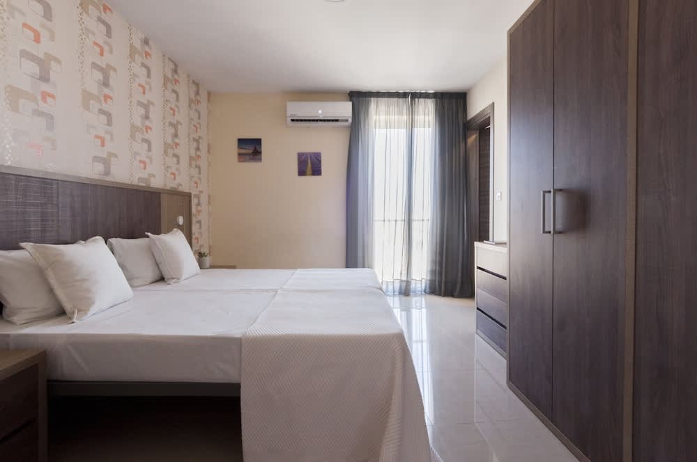 Blubay Apartments by ST Hotels 5