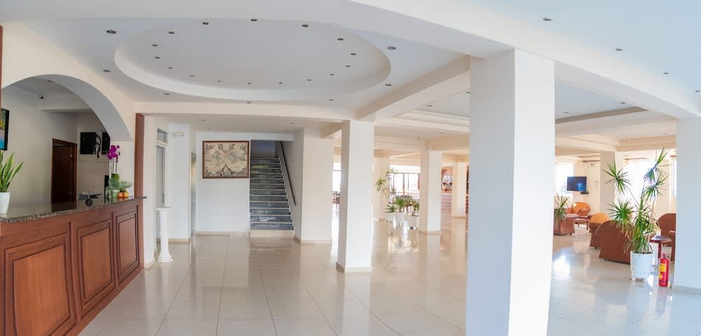 Poseidon Beach Hotel 4