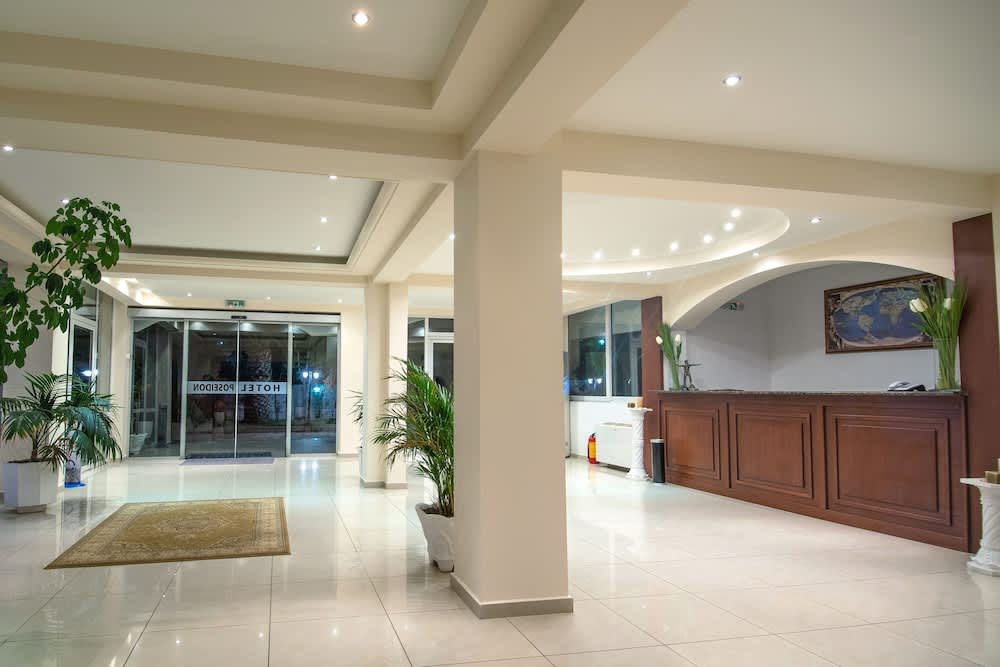 Poseidon Beach Hotel 3