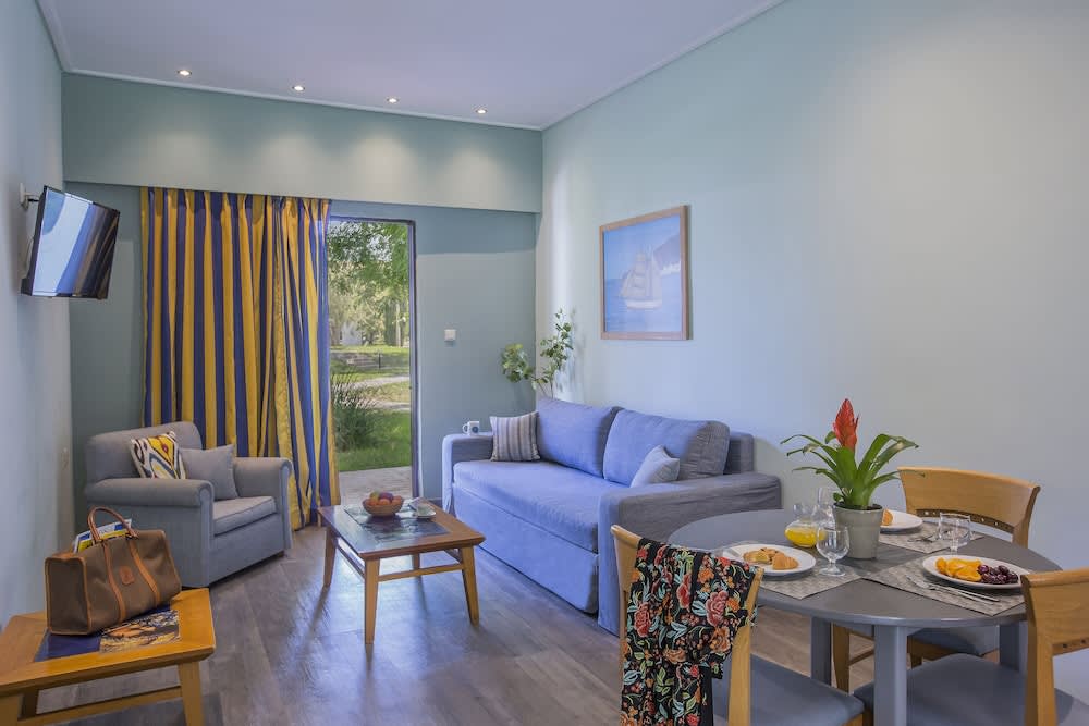 Golden Coast Hotel & Bungalows - All Inclusive 5