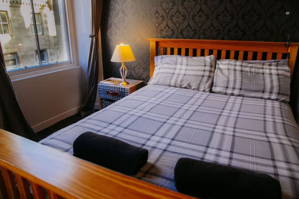 Edinburgh Backpackers - over 18s only 3