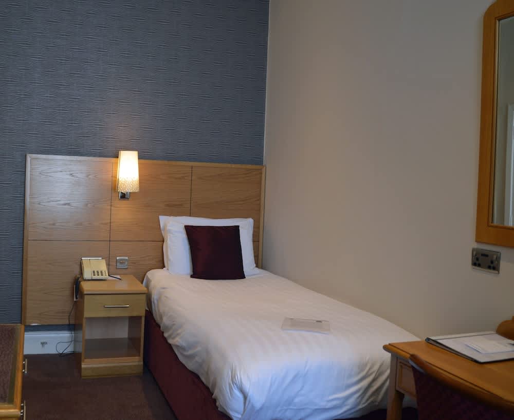 Best Western Kings Manor 5