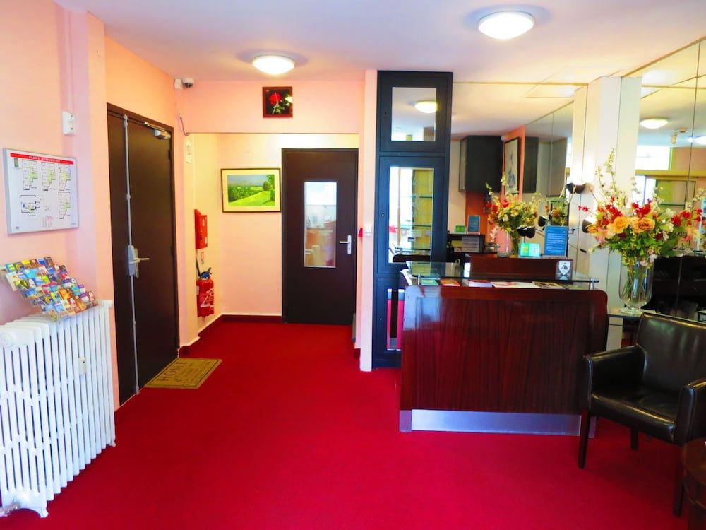 Paris - Caen - Hotel de la Paix - Caen