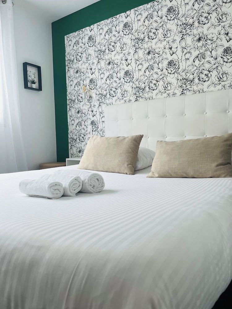 Toulouse - Caen - L'Hôtel Bristol - Caen