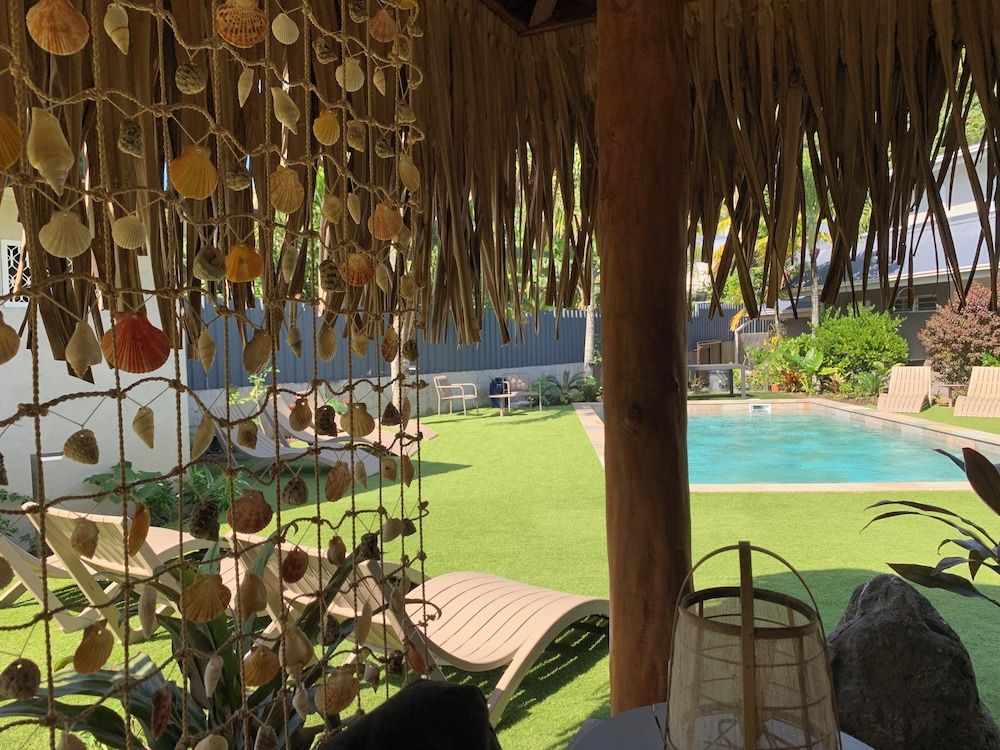 Lyon - Bora-Bora - Tiki Ora Lodge - HURA - Bora-Bora