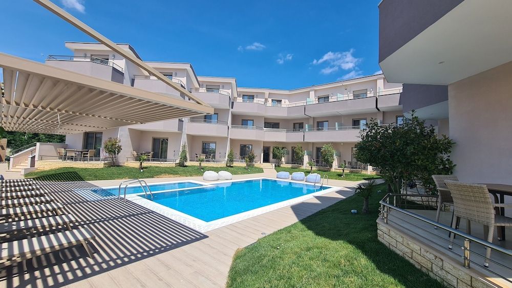 Bâle Mulhouse - Nikiti - Aria Garden Suites - Nikiti