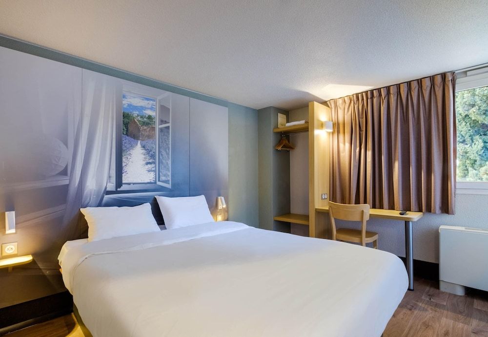 Lille - Provence - Nice - B&B HOTEL FREJUS Puget-sur-Argens - Provence - Nice