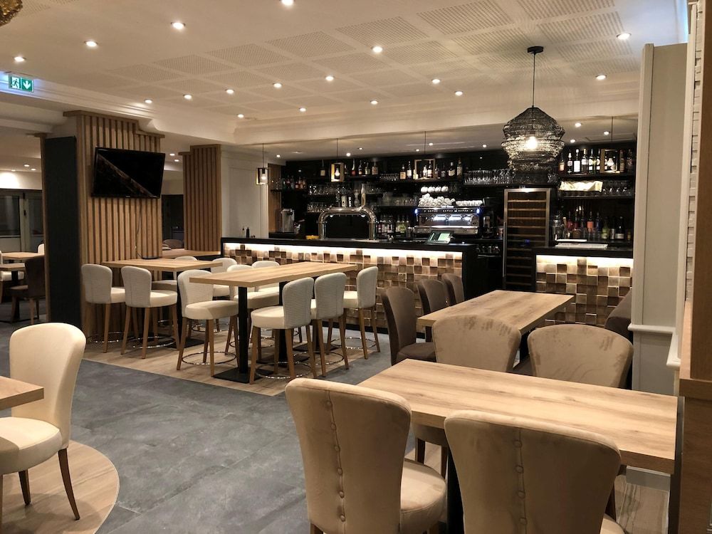 Marseille - Saint-brieuc - Best Western Le Duguesclin Hôtel-Restaurant - Saint-brieuc