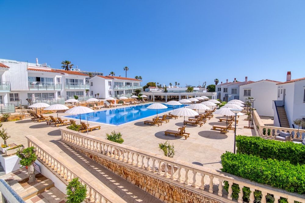 Nantes - Sant Lluis - Naranjos Resort Menorca - Sant Lluis