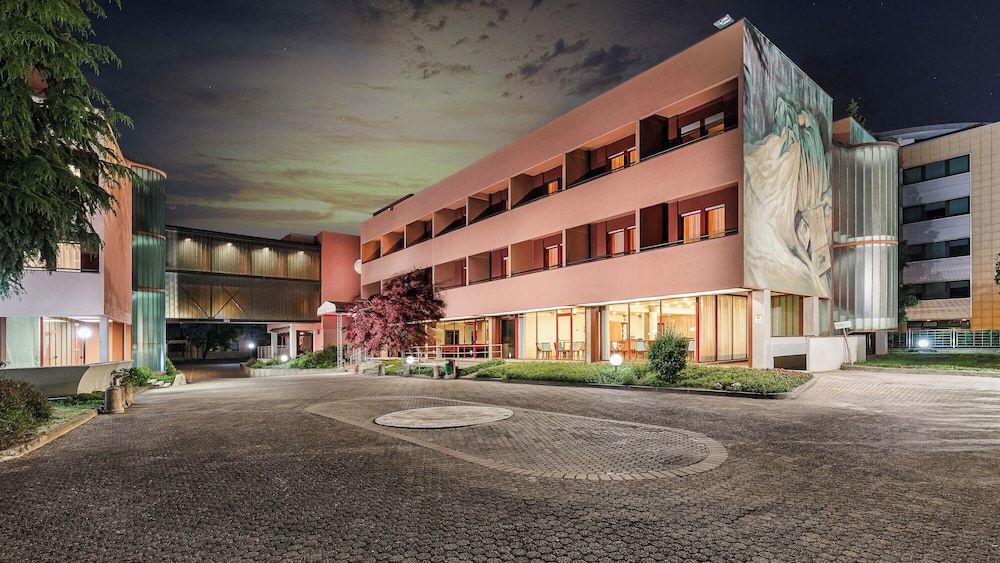 Paris - Reggio Emilia - City Style Hotel Reggio Emilia - Reggio Emilia