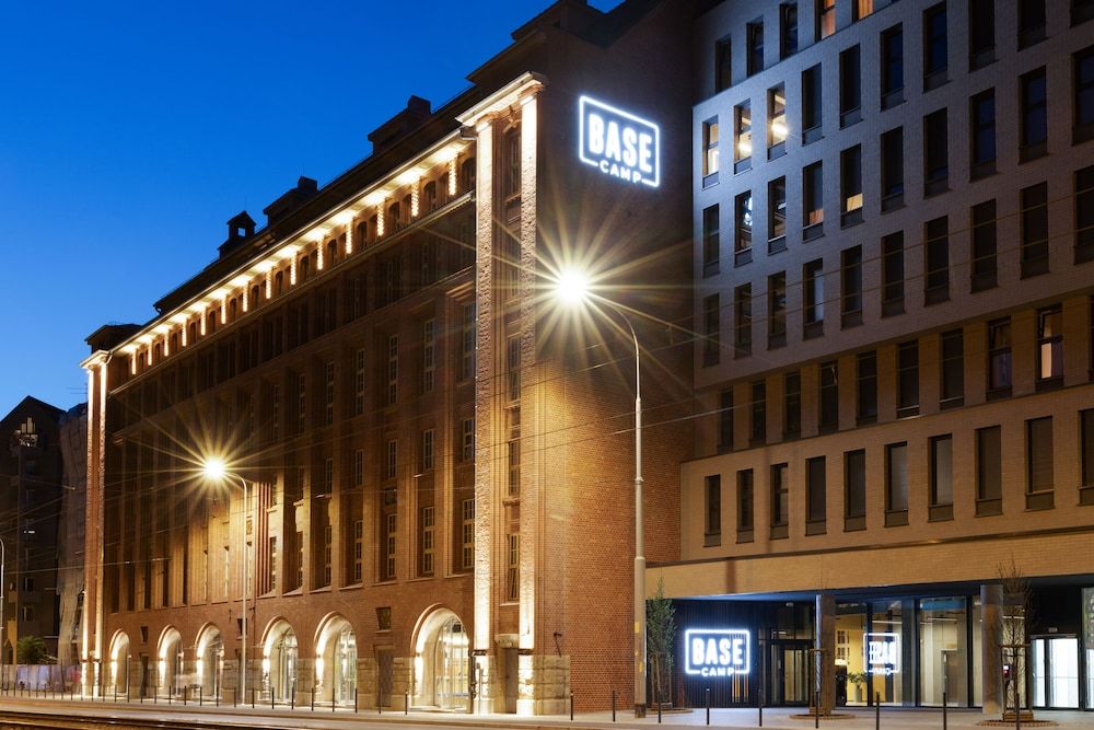 Bâle Mulhouse - Wroclaw - Basecamp Wrocław - Wroclaw