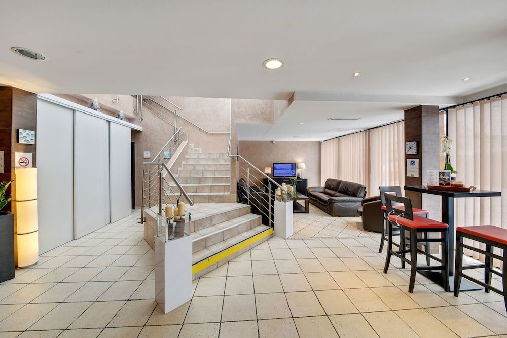 Bordeaux - Paris - HOTEL RESTAURANT PARIS PACIFIC PARIS-VILLEJUIF- PRES DU METRO L'HAY LES ROSES LIGNE 14 - Direct PARIS-AEROPORT ORLY ET INSTITUT GUSTAVE ROUSSY - Paris