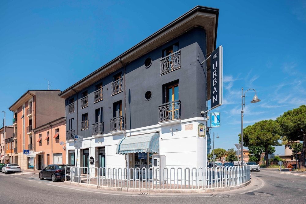Paris - Cesena - Urban Hotel - Cesena