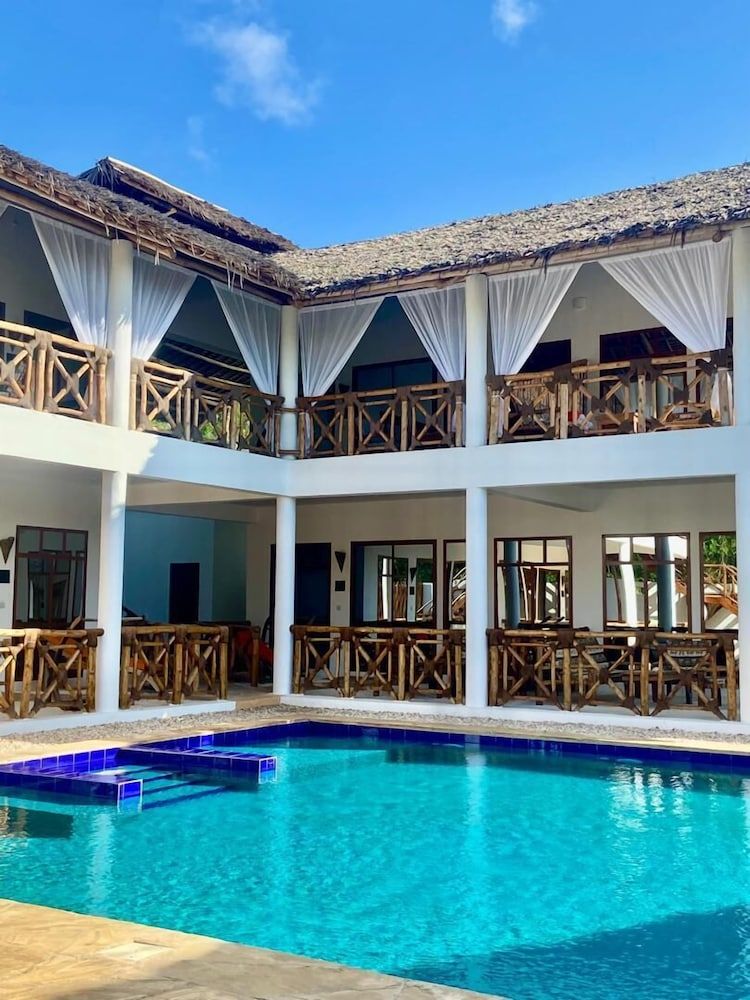 Lyon - Nungwi - M&M Villas Zanzibar - Nungwi