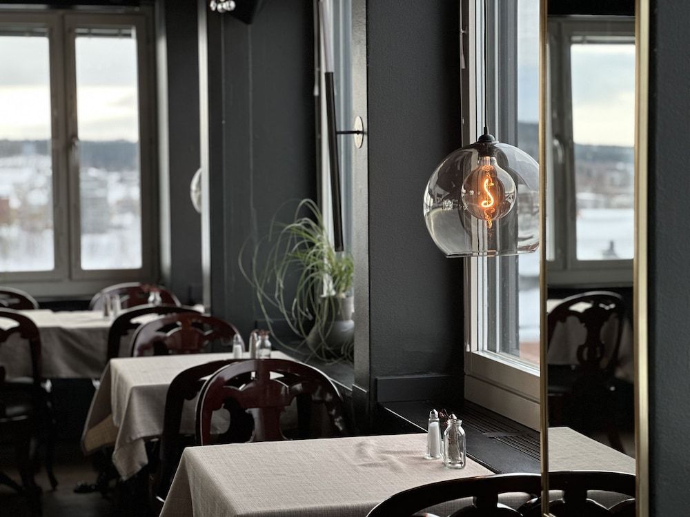 Paris - Skellefteå - Hotel Victoria - Skellefteå