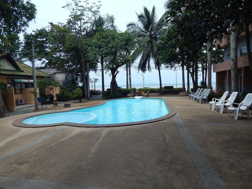 Lyon - Koh Samui - Jinta Hotel Nathon Beach - Koh Samui