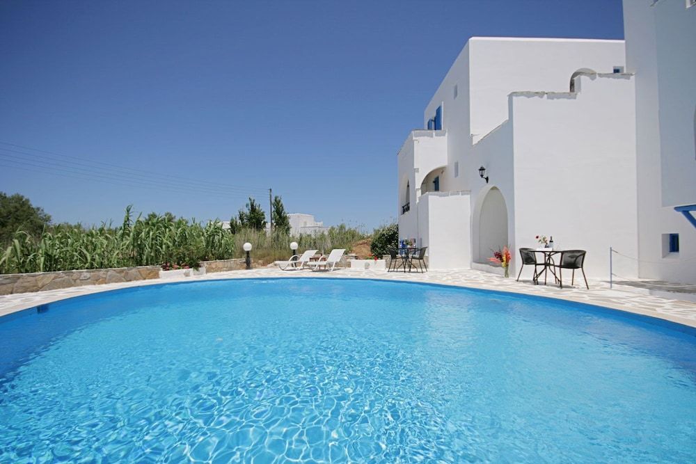 Paris - Naxos, Îles Grecques - Sunny Beach Studios - Naxos, Îles Grecques