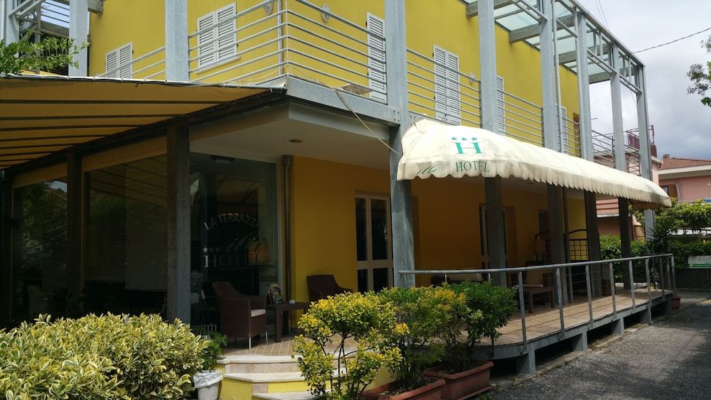Paris - Forte dei Marmi - Hotel ILLI - Forte dei Marmi