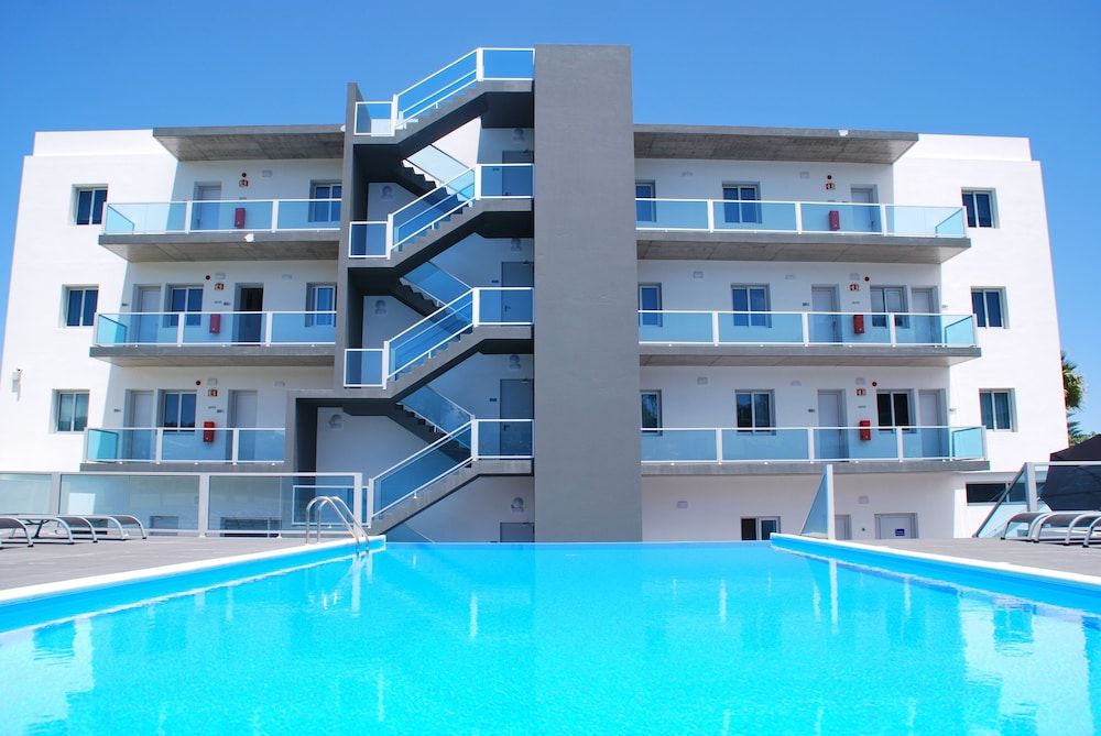 Paris - Capelas - Whalesbay Hotel Apartamentos - Capelas