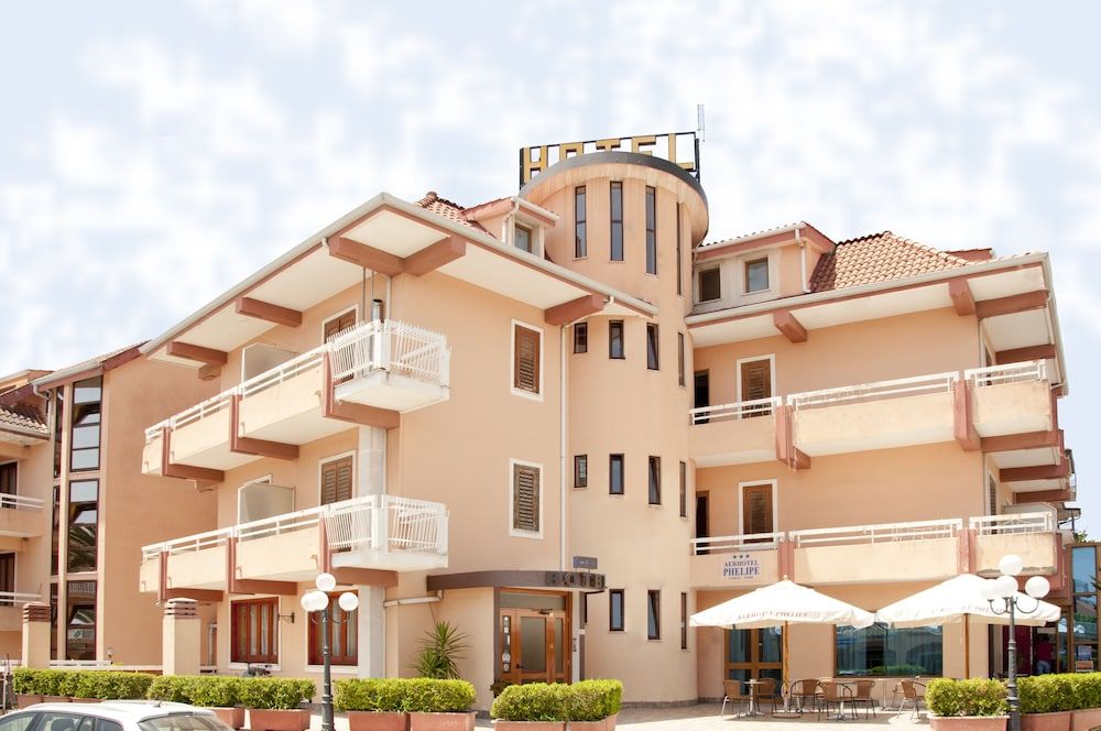 Nice - Lamezia Terme - Aerhotel Phelipe - Lamezia Terme