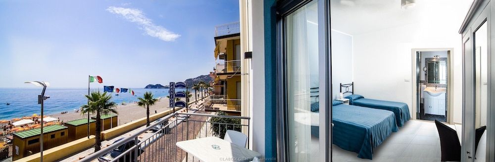 Montpellier - Taormina - Maniel Beach Hotel - Taormina