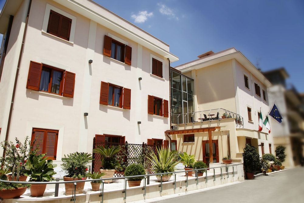 Paris - Pompei - Hotel Diana - Pompei
