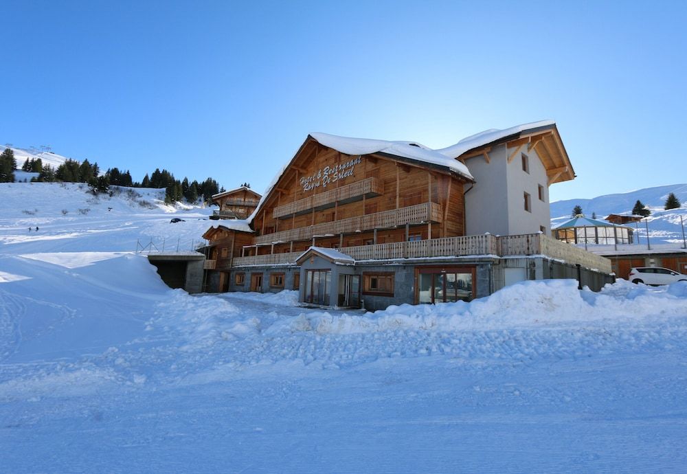 Paris - Les Portes du Soleil (ski resort) - Chalet Montriond - Bike & Ski - Les Portes du Soleil (ski resort)