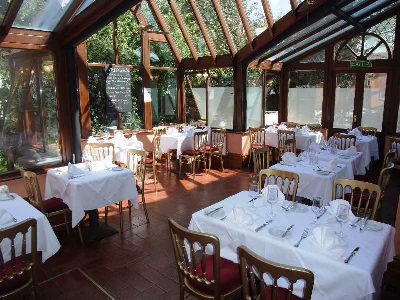 Toulouse - Ilford - Harefield Manor Hotel - Ilford
