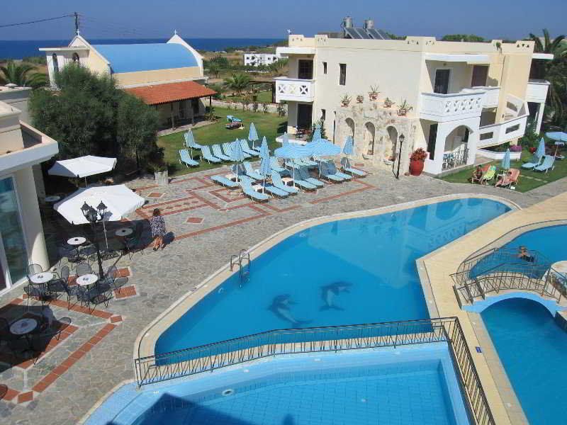Paris - Platanias (Crete) - Kastalia Village ,Saint Nikolas resort - Platanias (Crete)