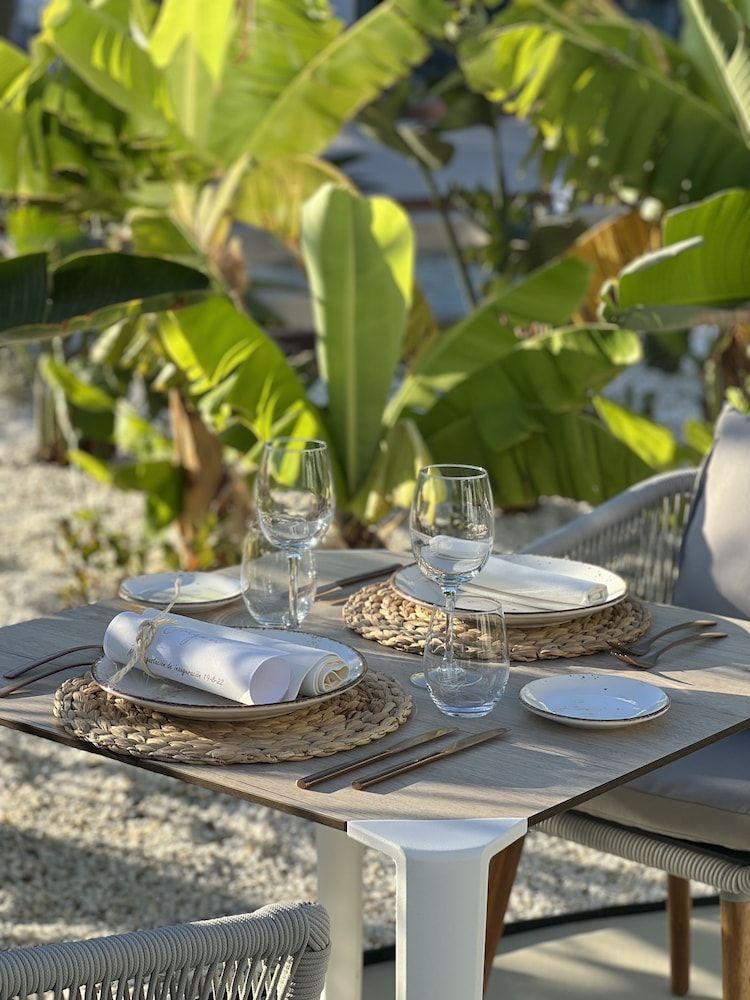 Lille - Retamar - Cabogata Beach Hotel - Retamar